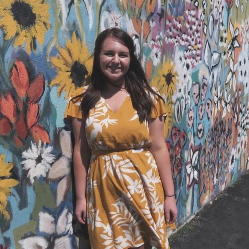 Meet your Posher, Brooke